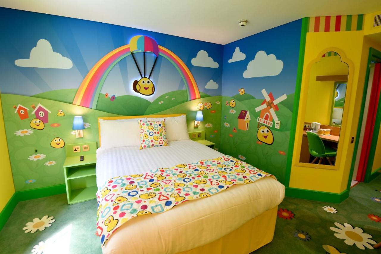 Alton Towers Resort Biddulph  Buitenkant foto